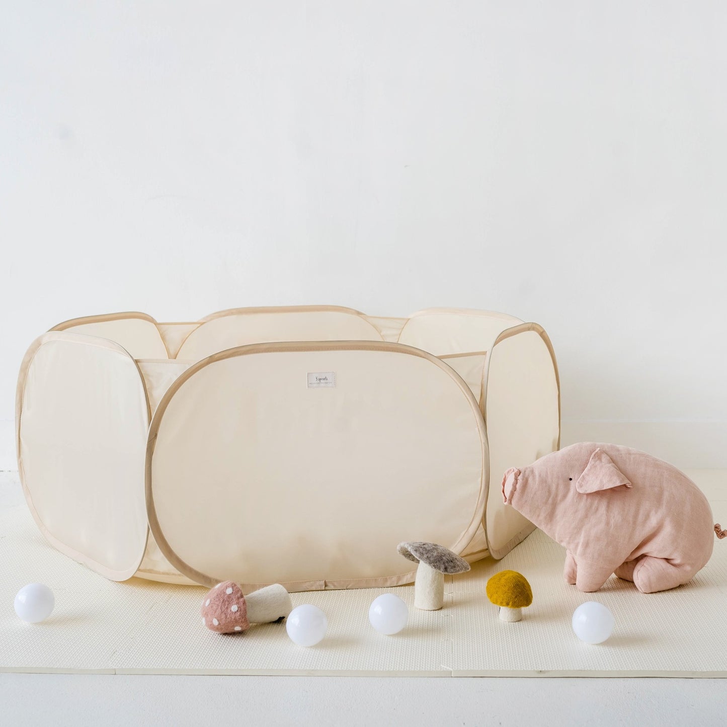 beige recycled fabric ball pit