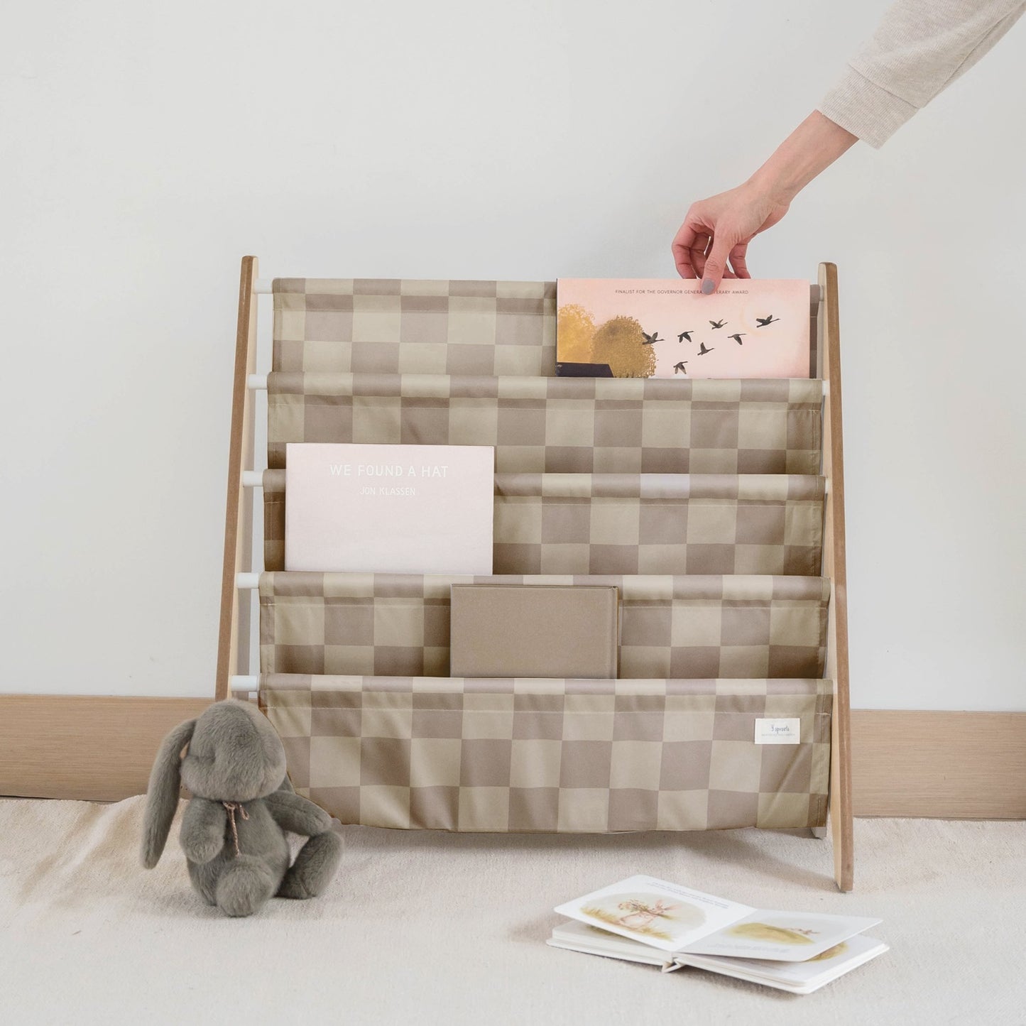 checkerboard beige recycled fabric book rack