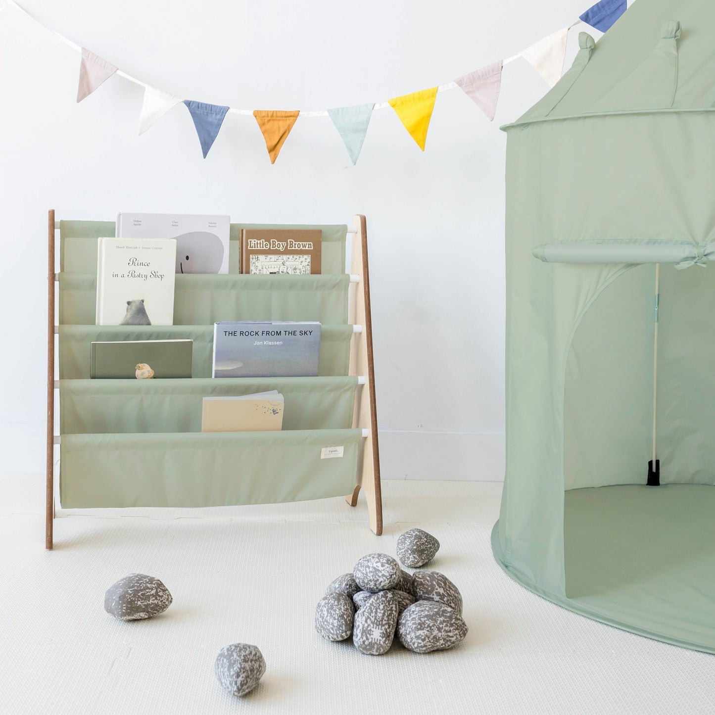 green recycled fabric book rack
