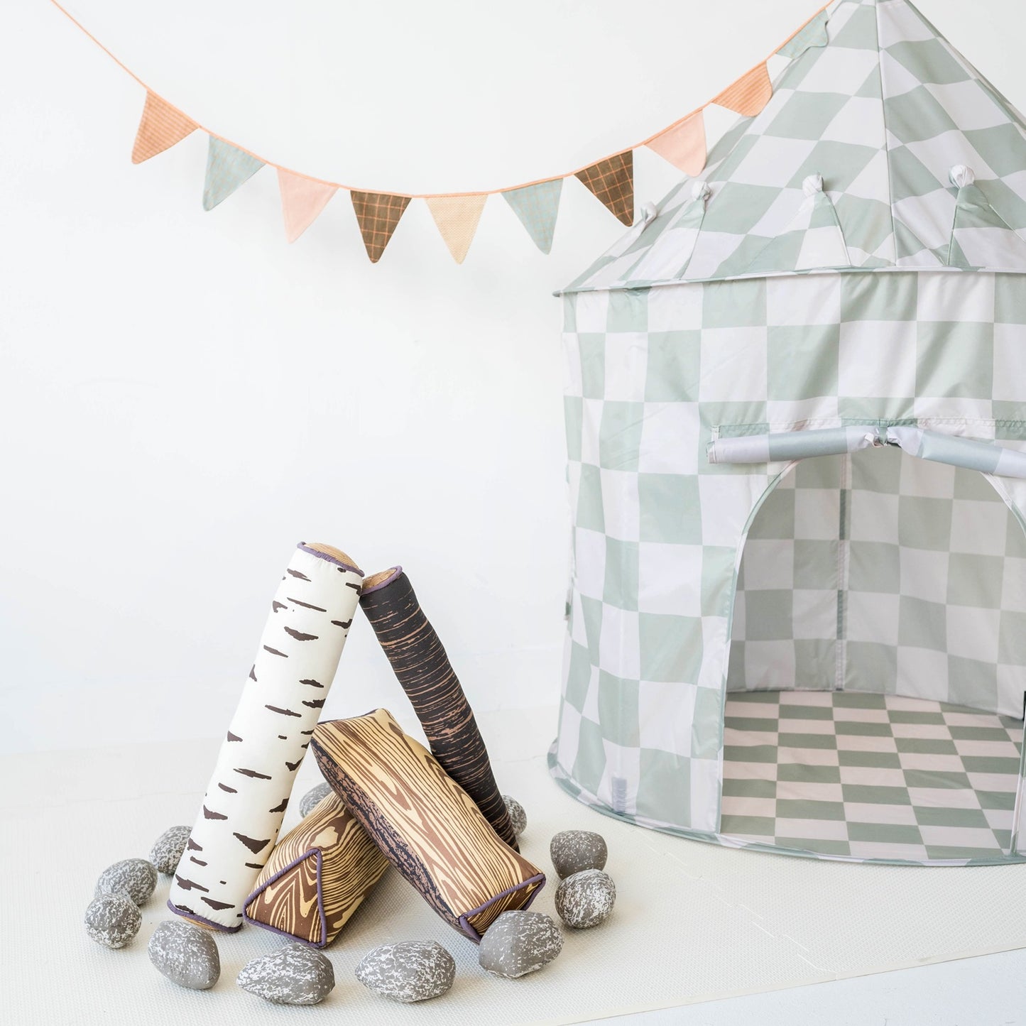 checkerboard green recycled fabric play tent