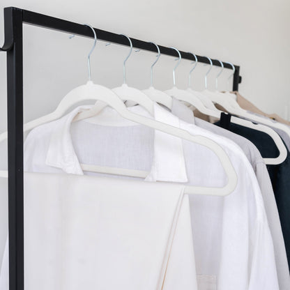 cream adult velvet non-slip hangers (30 per set)