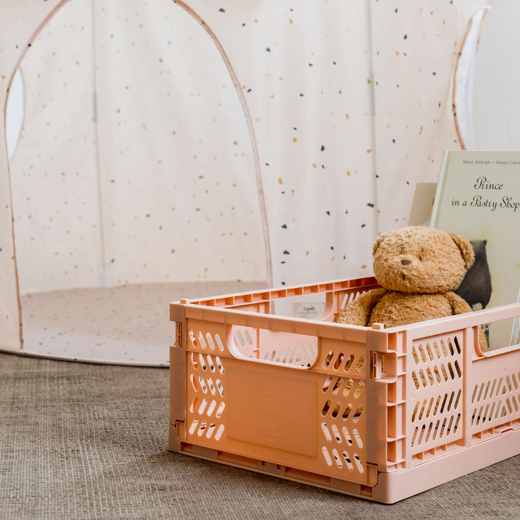 clay modern folding crate