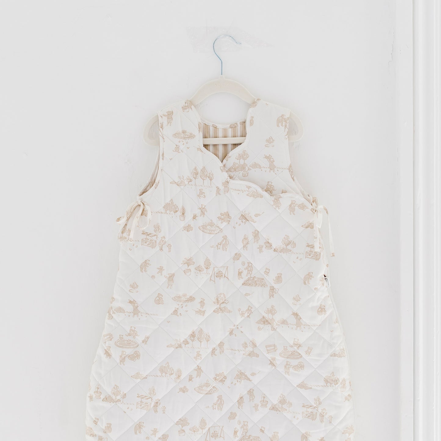cream velvet non-slip hangers (50 per set)
