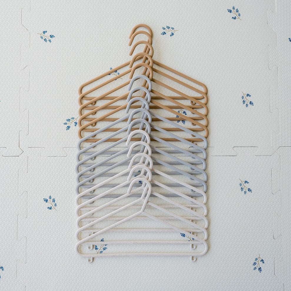 assorted wheat straw hangers (30 per set) - cream/gray/brown