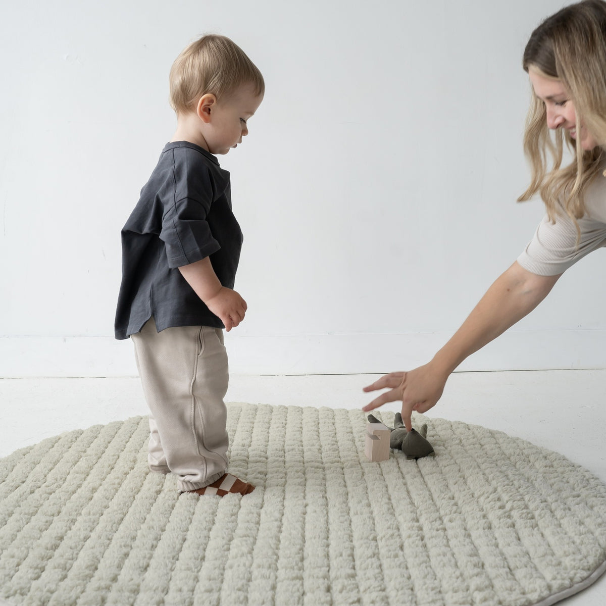 beige quilted teddy fleece round play mat