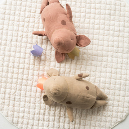 cream quilted teddy fleece round play mat