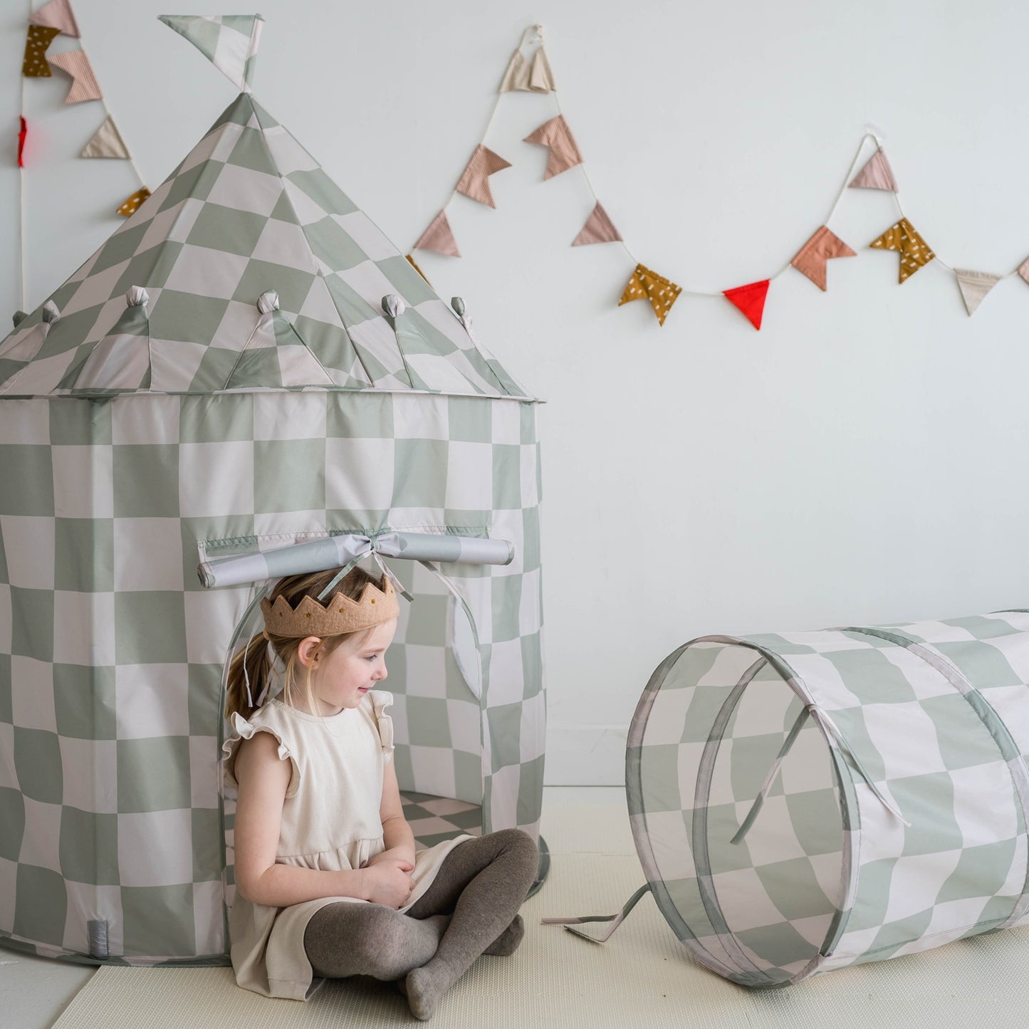 checkerboard green recycled fabric play tent