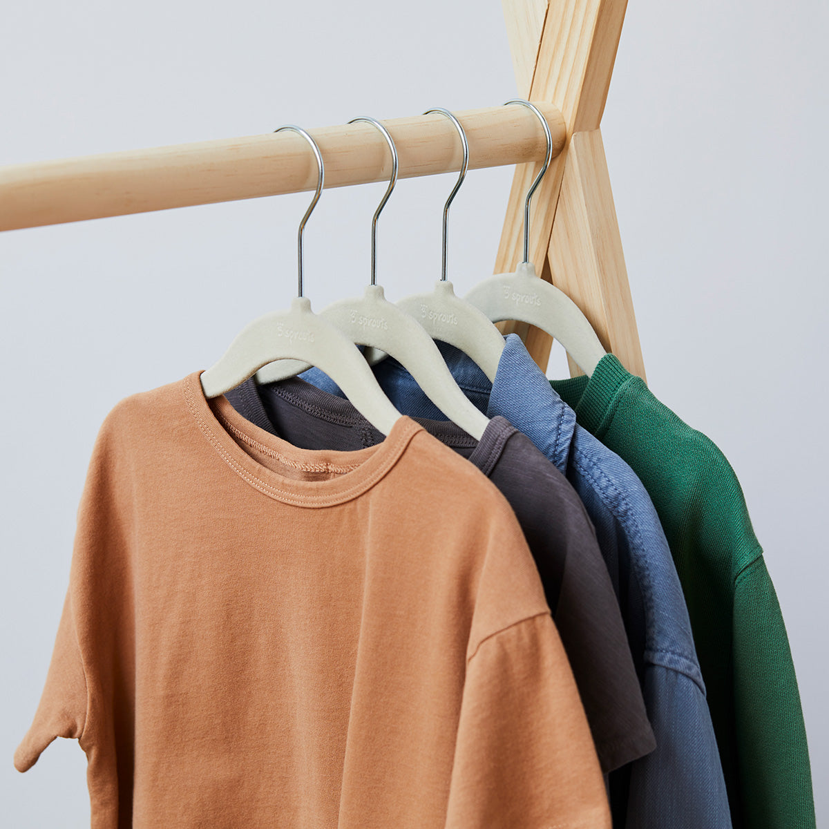 gray velvet non-slip hangers (10 per set)
